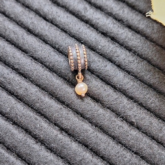 Pandora Charm - Pearl Dangle - Picture 1 of 2
